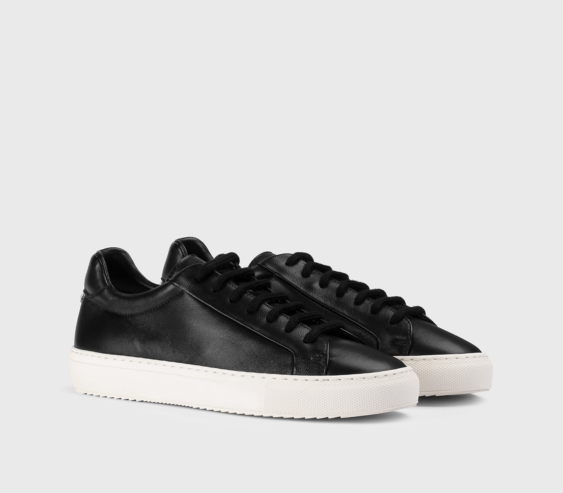 doucal-s-sneakers-dd8901-sneaker-schwarz-leder-damen image 3