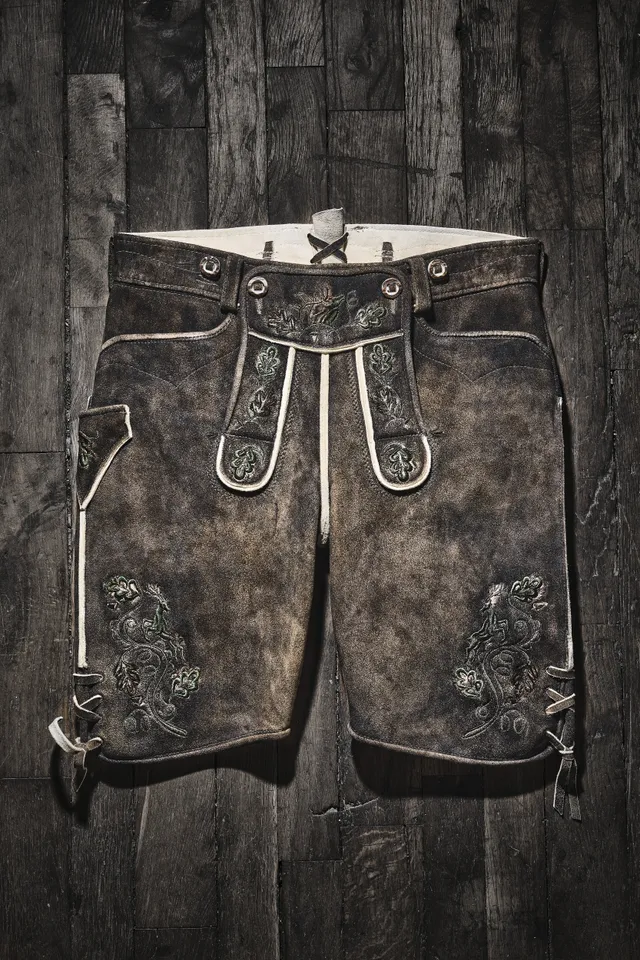 beckert-eiger-hirschlederhose-eibe-st-madeira-kurz image 1