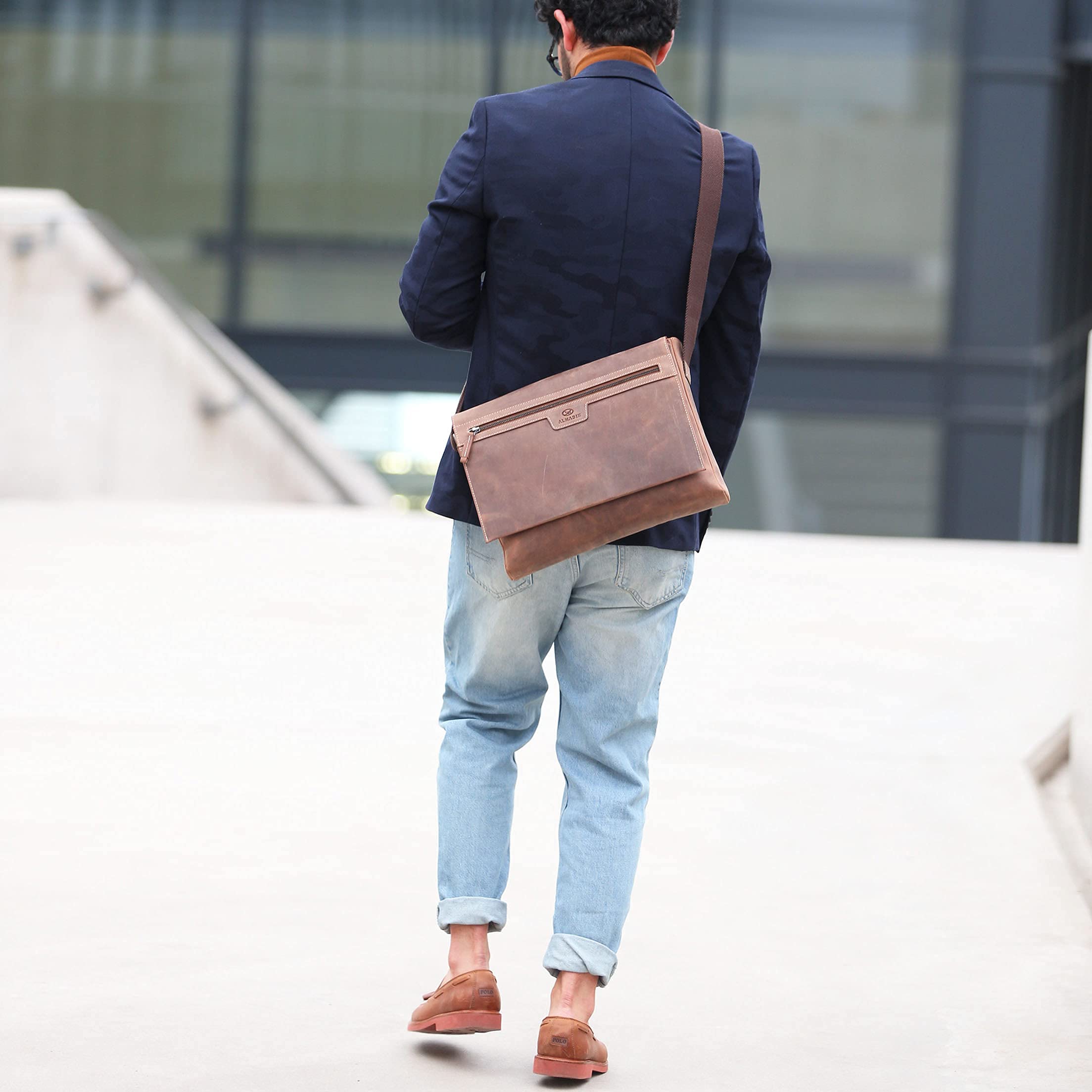 almadih-taschen-messenger-umh-ngetasche-rindsleder-braun-laptop image 3