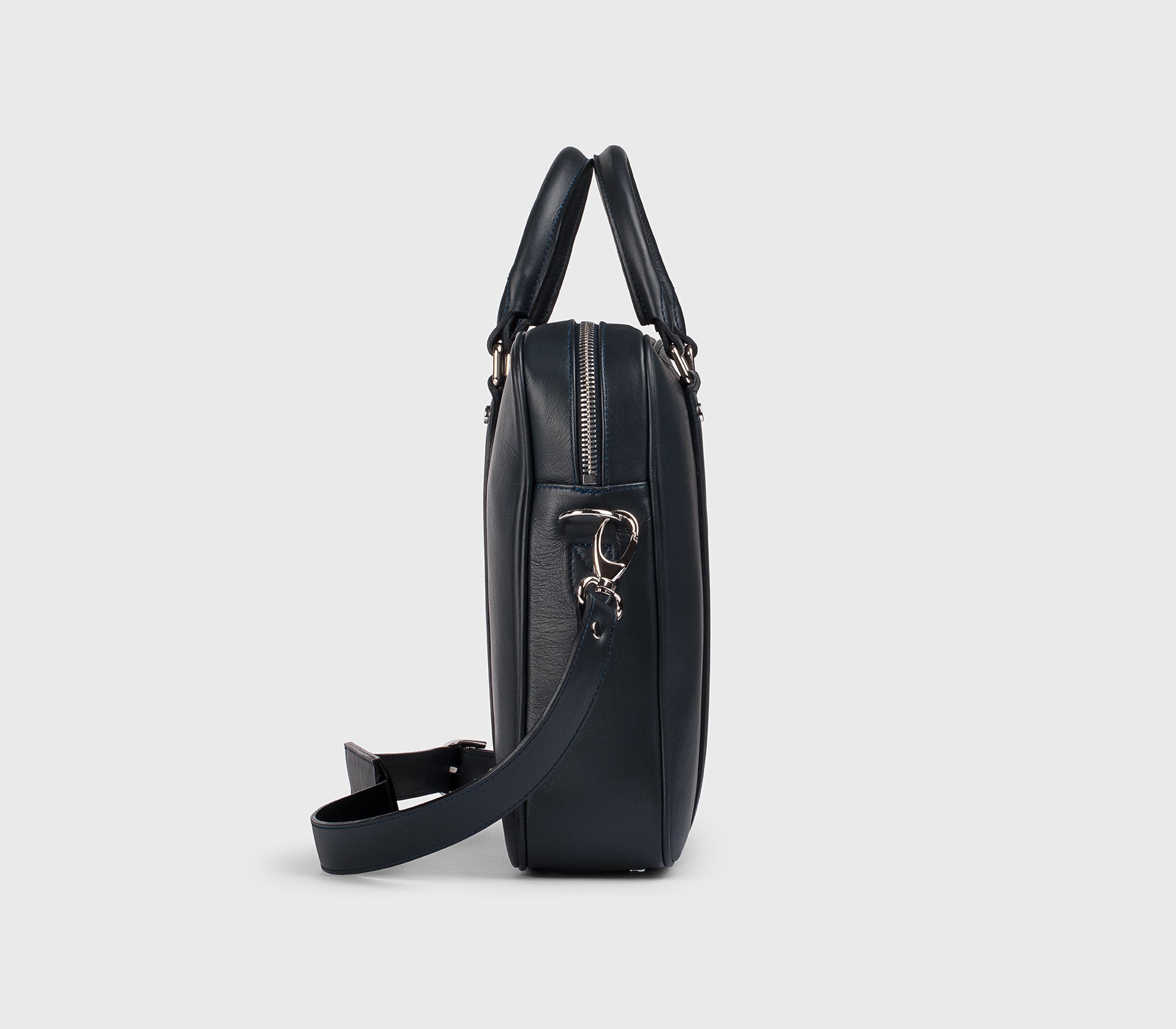 doucal-s-db0020-weekender-blu-leder-24h-tasche image 2