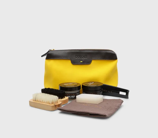 doucal-s-shoe-care-dkt07-00-pflege-set-leder-tasche-reise image 1