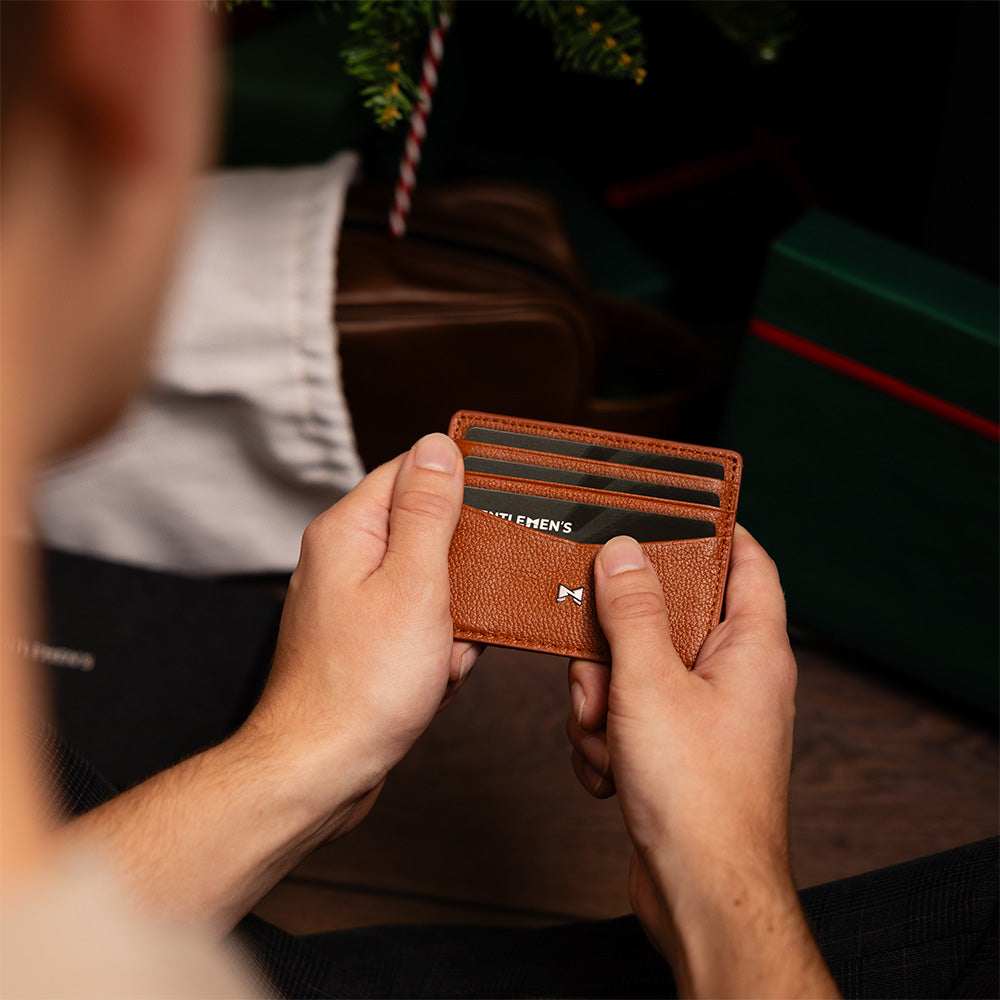 gentlemen-s-geldbeutel-kartenetui-leder-cognac-rfid-airtag image 5