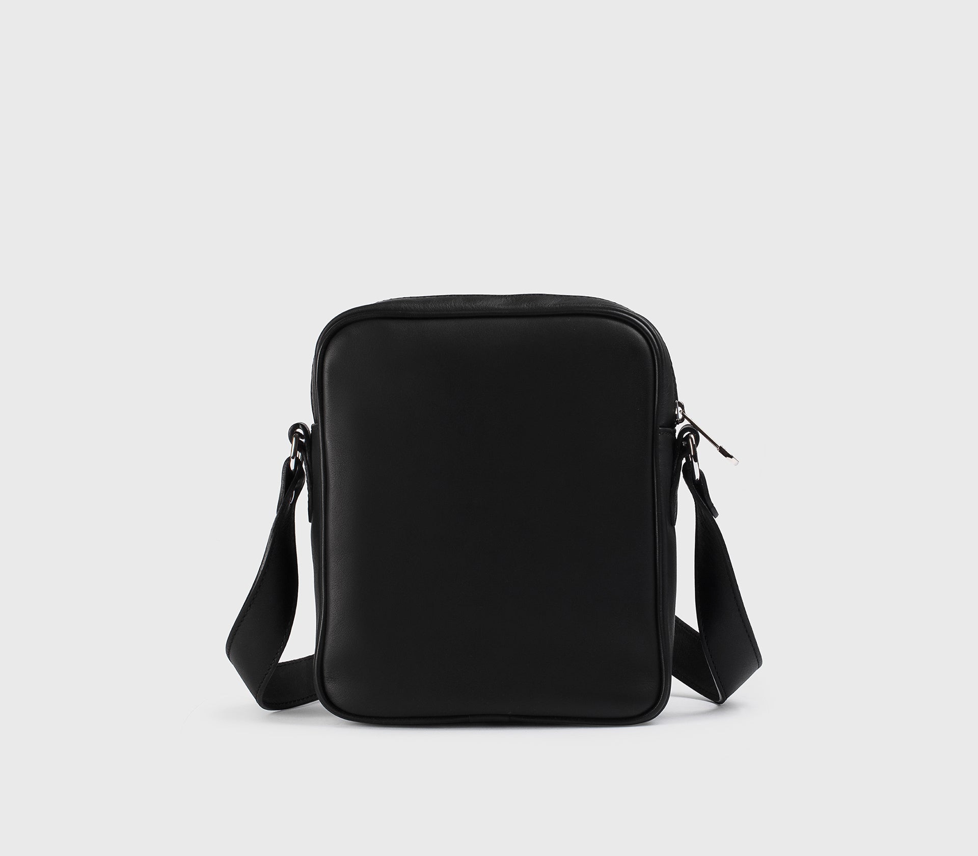 doucal-s-bags-umh-ngetasche-schwarz-leder-verstellbar image 4