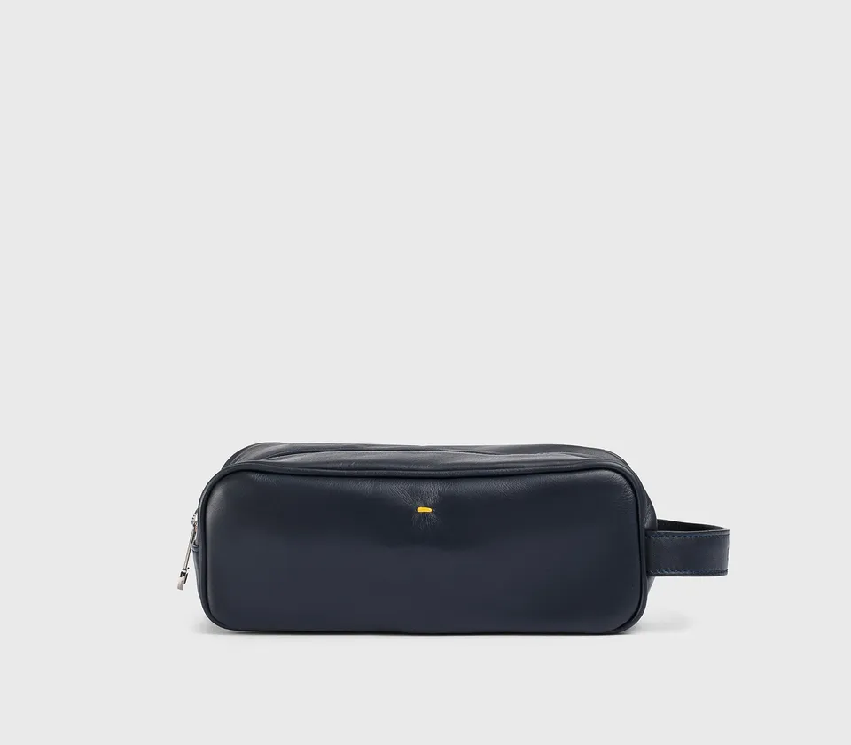doucal-s-taschen-db0022-beauty-tasche-blau-leder-waschtasche image 1