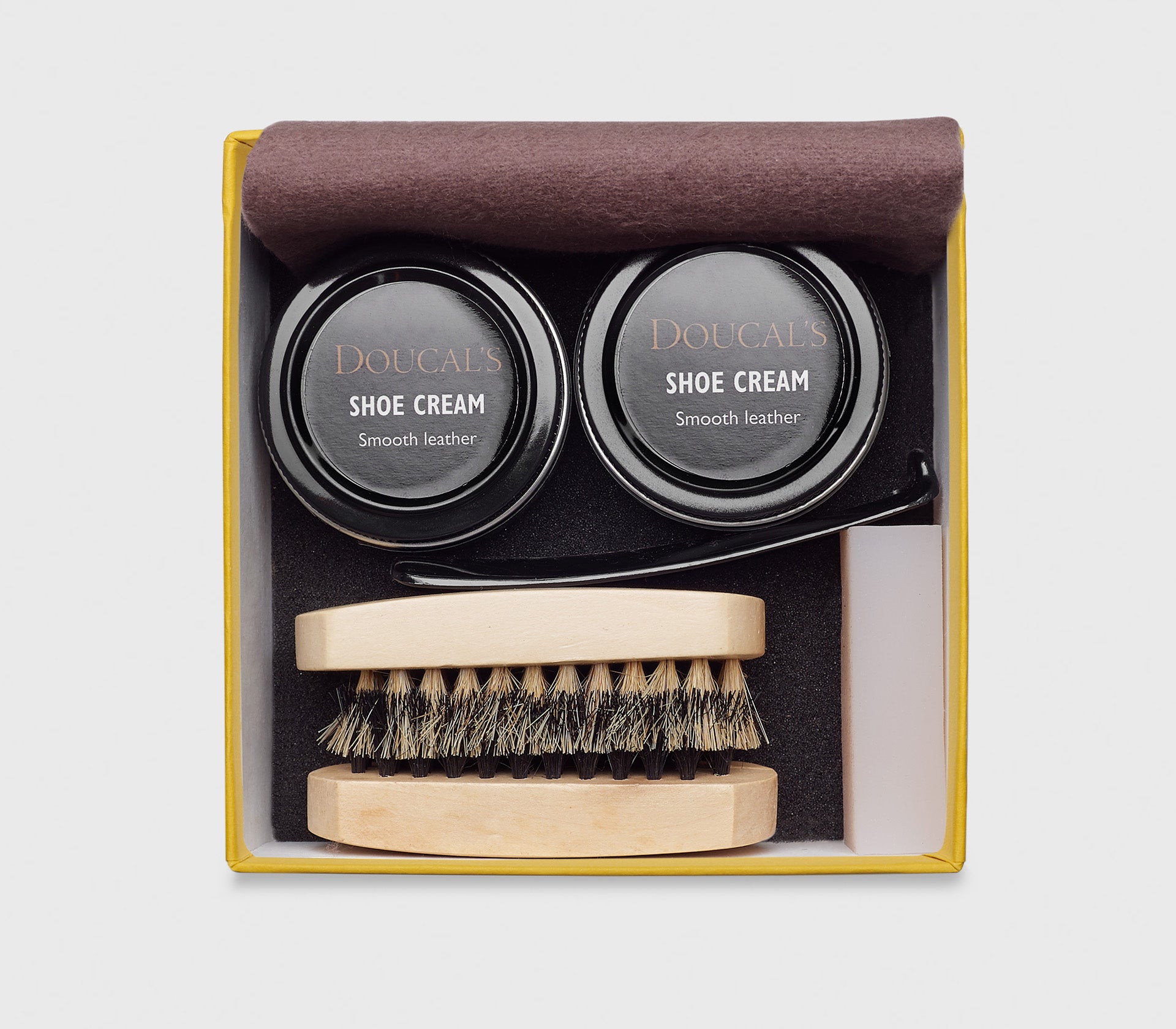 doucal-s-shoe-care-pflegeset-schwarz-schuhpflege image 1