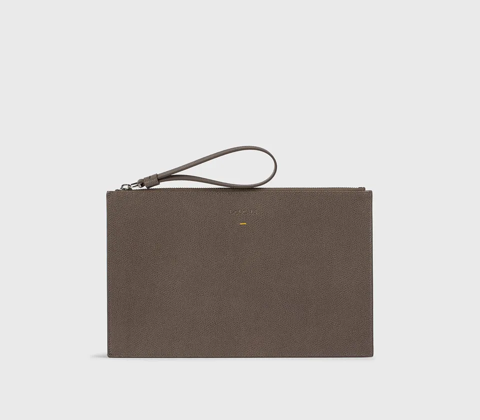 doucal-s-da0022-dokumententasche-taupe-leder-pochette image 1
