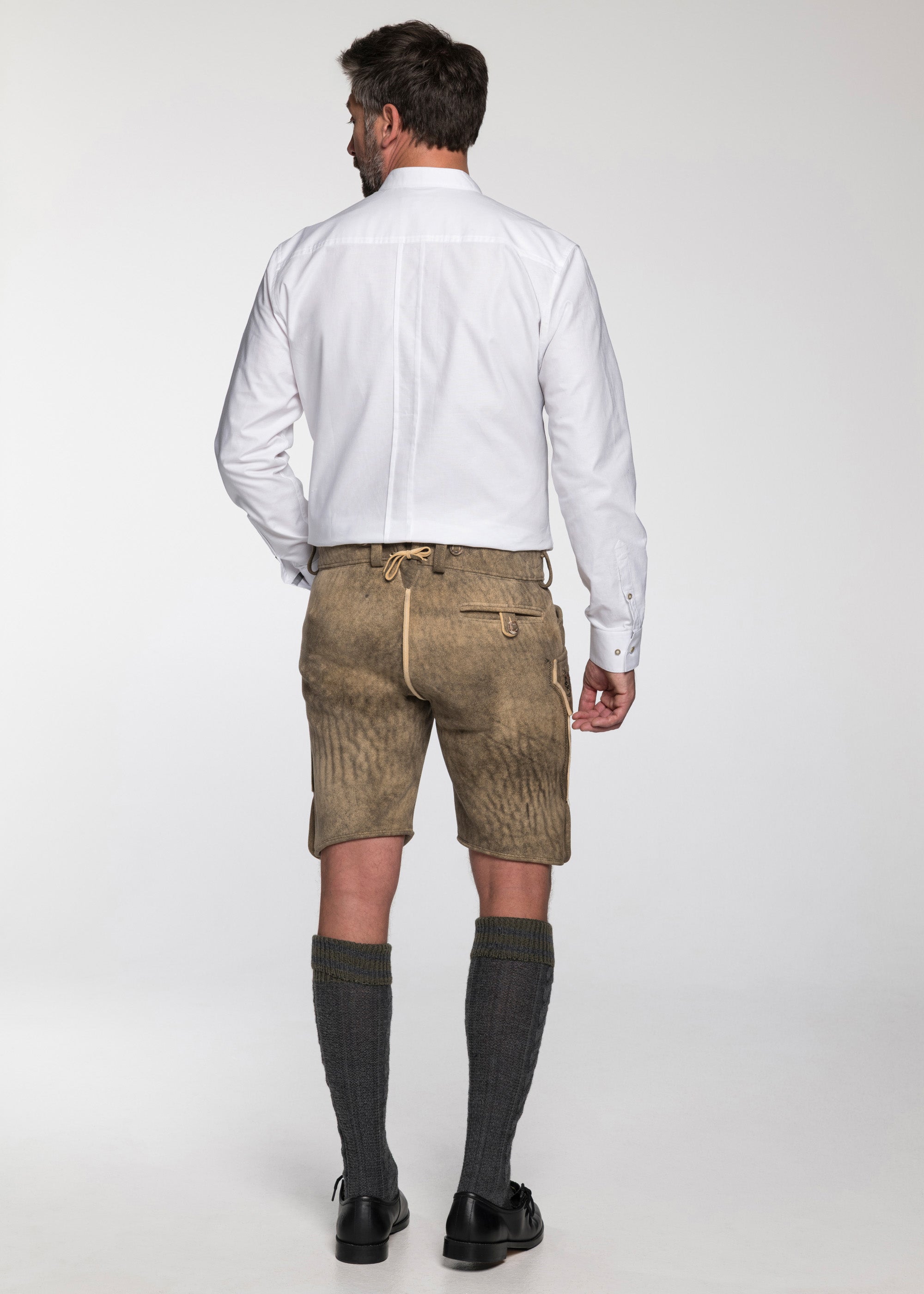 beckert-hochk-nig-hirschlederhose-kurz-akazie-mit-plattstickerei image 3