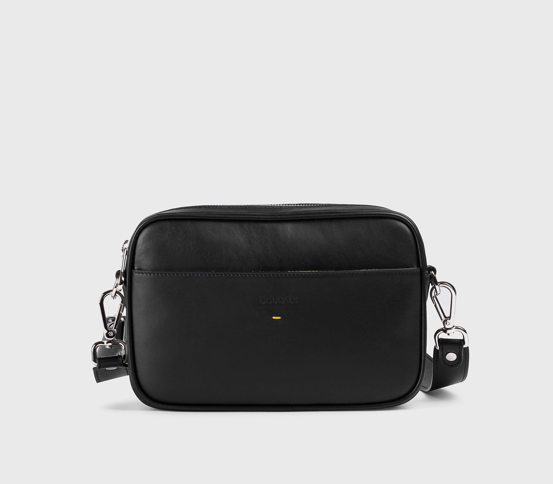 doucal-s-bags-db0019-messenger-bag-schwarz-leder image 1