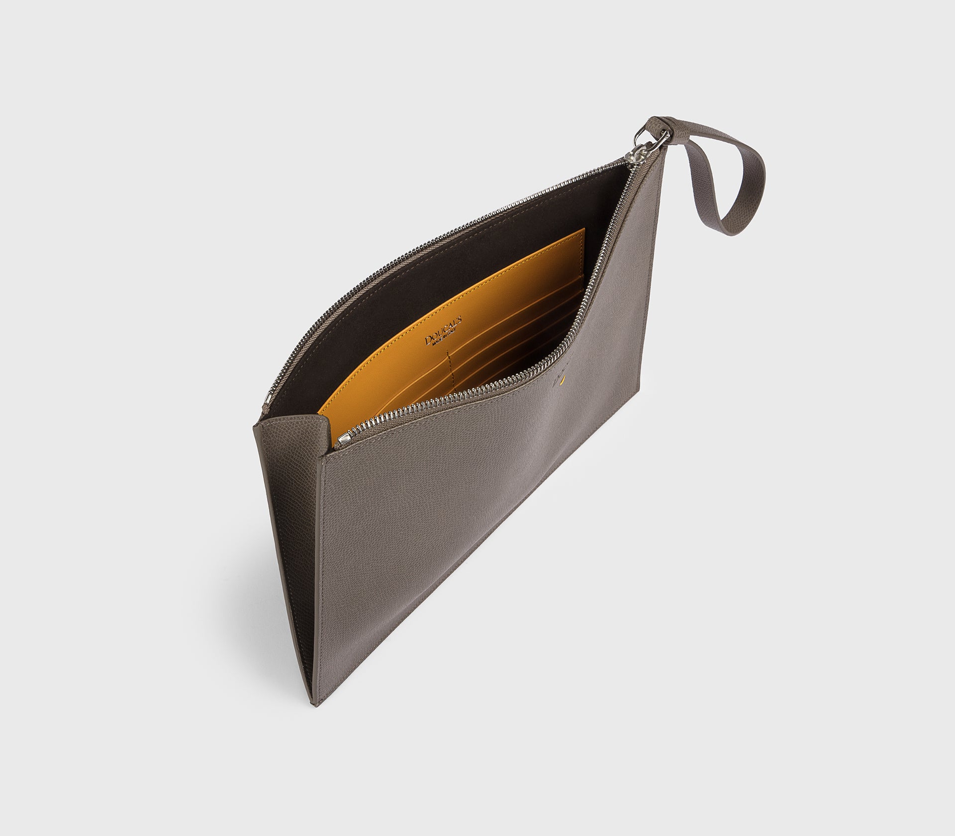 doucal-s-da0022-dokumententasche-taupe-leder-pochette image 2