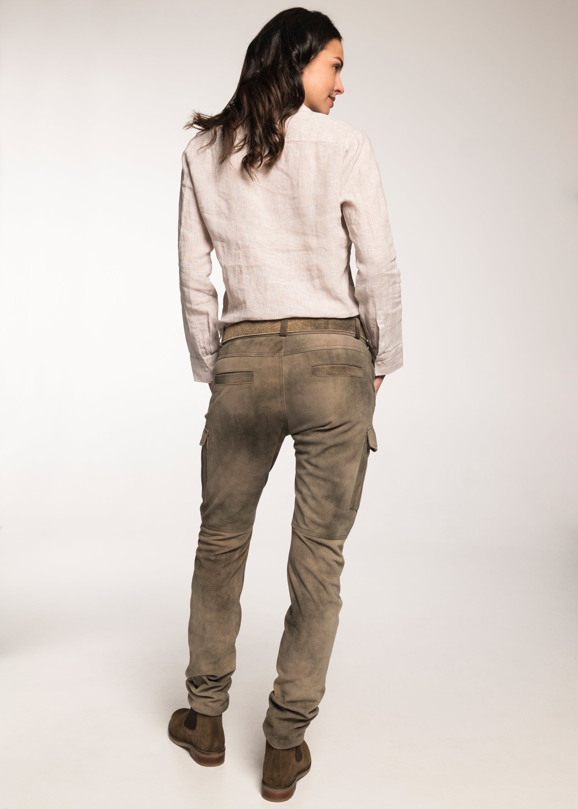 beckert-cherokee-damen-lederhose-ziegenvelour-smoke image 2