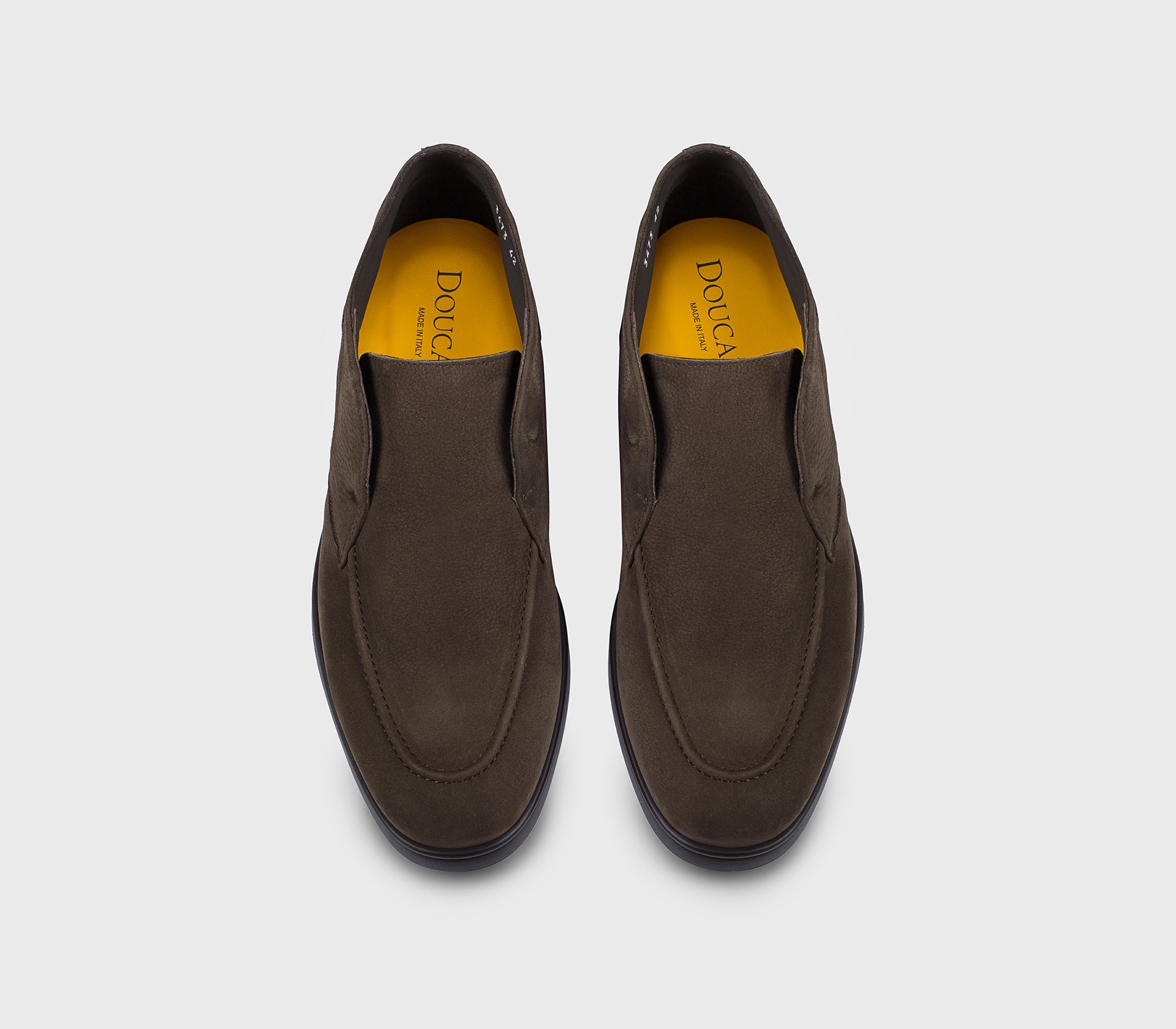 doucal-s-chukka-stiefelette-mahagoni-velours-gummisohle image 2
